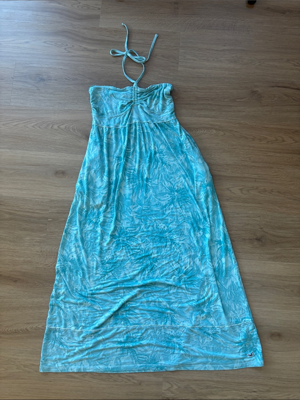 NWOT ✨ hollister halter maxi dress 👗 🏝️